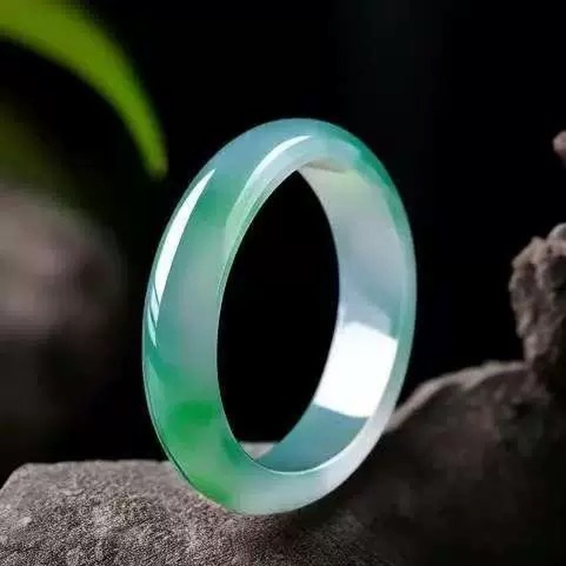 Myanmar-Jadeit-Armband, eiswac – Lighting Bewertung und Preis